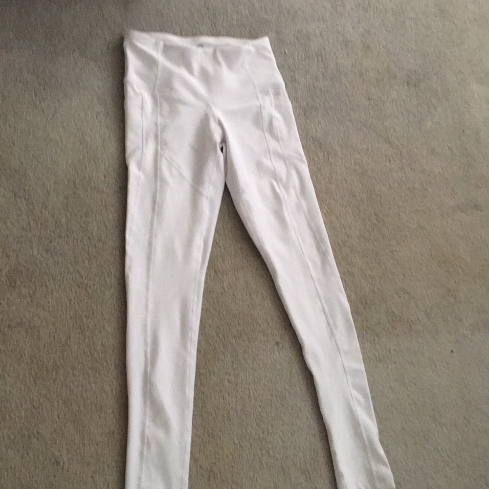 White  XS Leggings  . 90 DEGREE by Reflex  NWT .